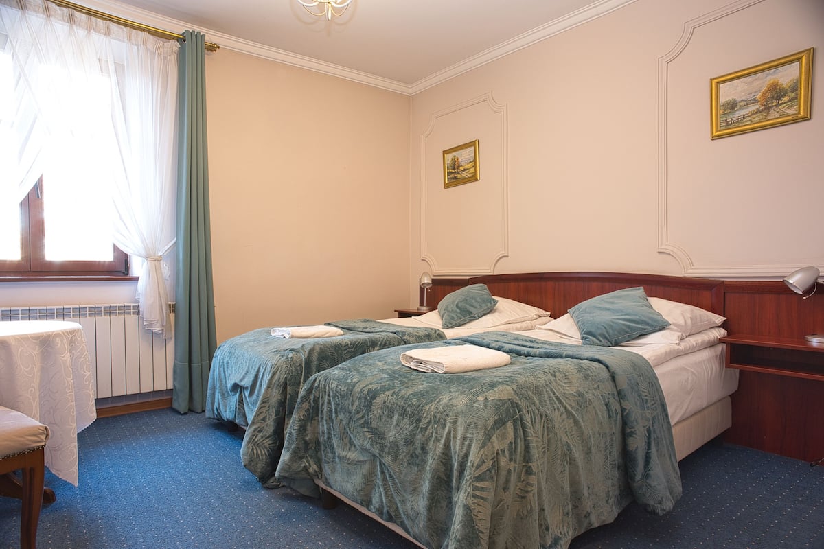 Deluxe Twin Room, Non Smoking, Housekeeping | Free WiFi