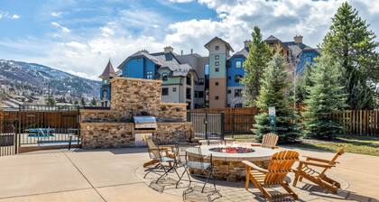 At Base Area~Steps to Ski~Pool, Hot Tub, Garage