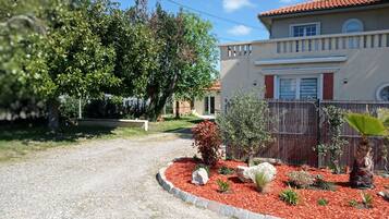 Enceinte de lâhĂ©bergement