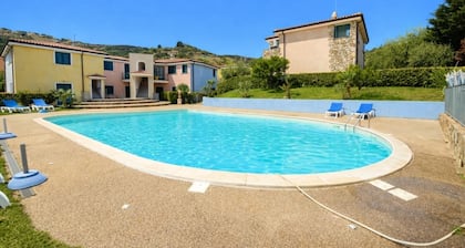 Holiday Home "La Casa 3m L" with Shared Pool, Wi-Fi and Air Conditioning