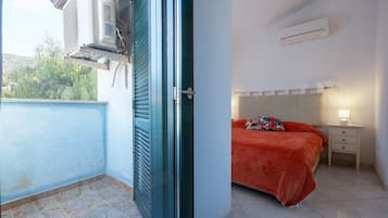 Fer et planche à repasser, Wi-Fi, draps fournis