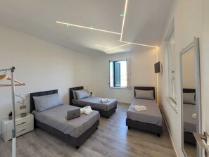 Iron/ironing board, travel cot, free WiFi, bed sheets