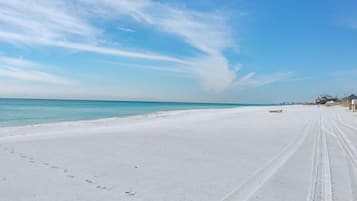 Vlak bij het strand