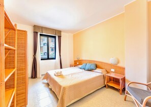 Apartment | In-room safe, iron/ironing board, cribs/infant beds, bed sheets -  Apartments in Alghero just 150 mt from the sea (Alghero)