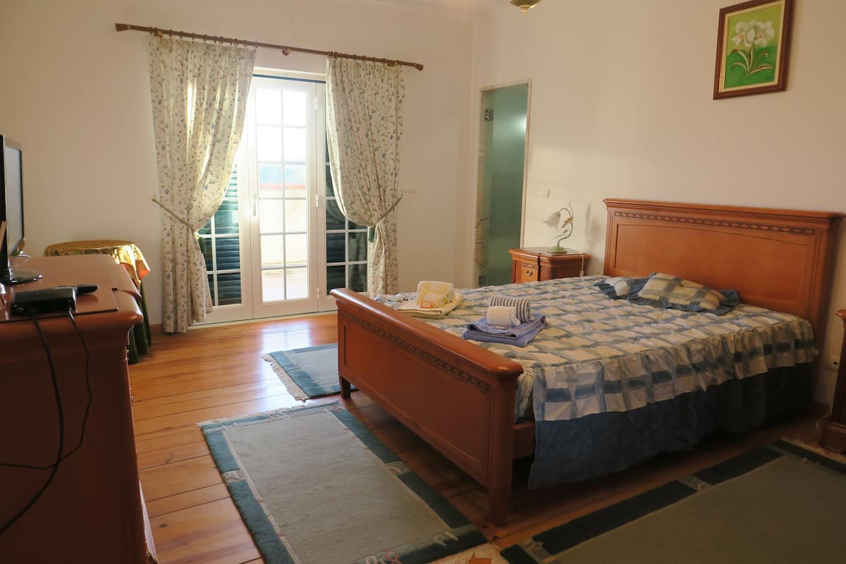 Chambre Familiale, vue montagne | Wi-Fi gratuit