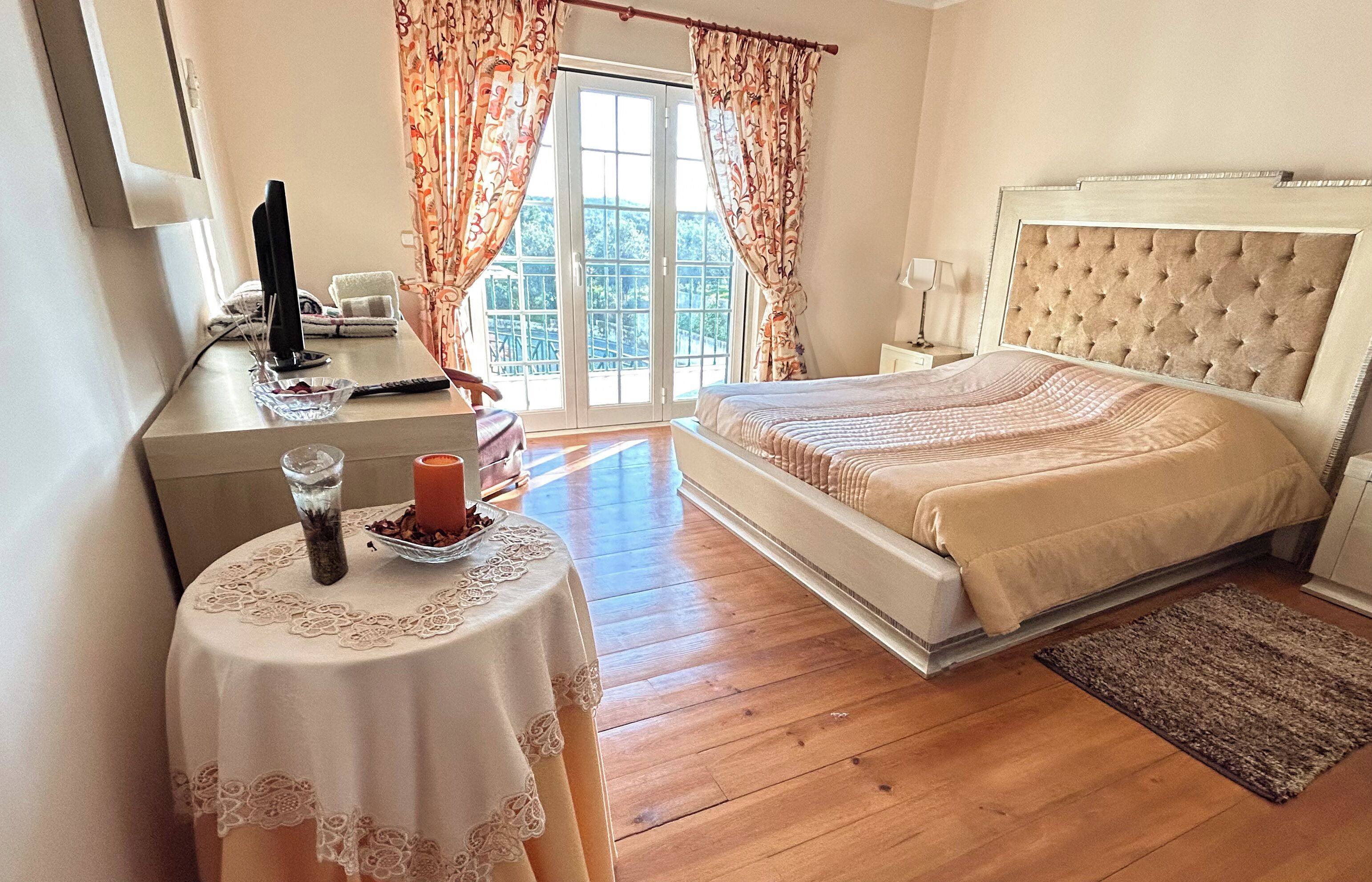 Habitación Deluxe, balcón, vista a la alberca | Wifi gratis 