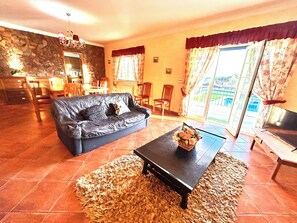 Living area - QUINTA DO RIBEIRINHO (Gaviao)