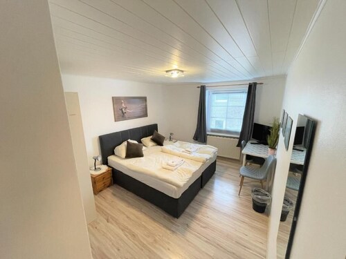 Ellada Restaurant & Hotel