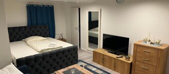 เอลลาดา เรสเตอรองต์ แอนด์ โฮเทล