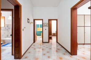 Interior - Apartment 'Salento Home' with Private Terrace, Wi-Fi and Air Conditioning (Cursi)