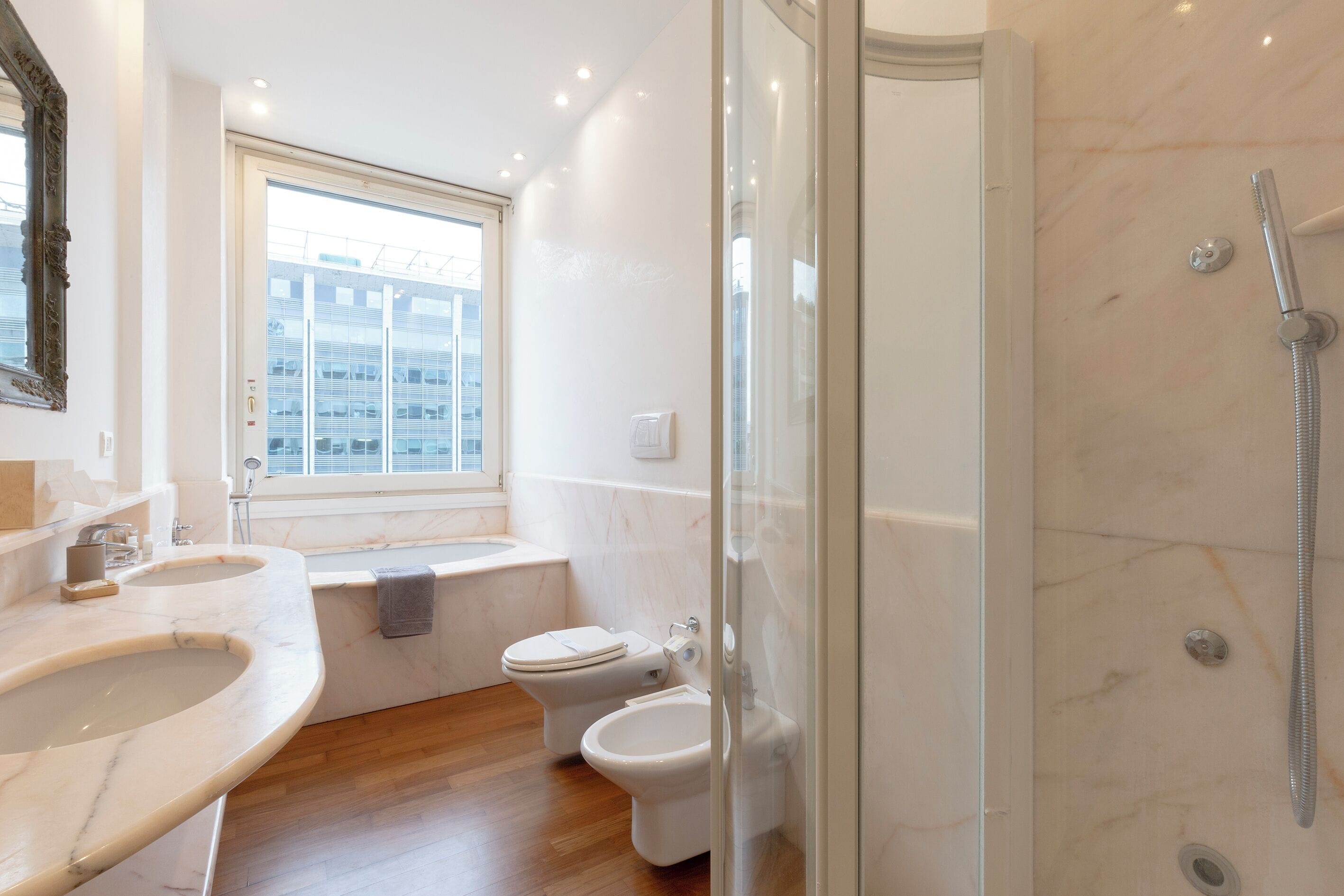 Chambre Deluxe double, vue sur la ville | Salle de bain