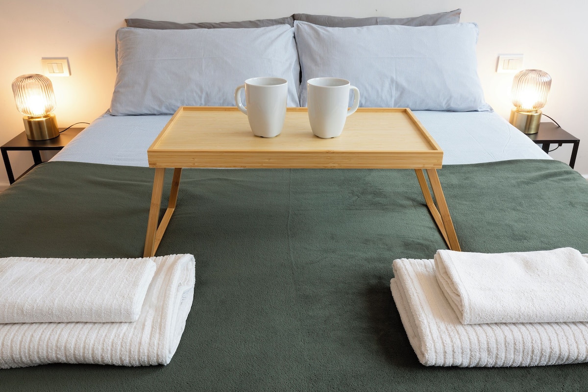 Doppia Basic, vista città | Ferro/asse da stiro, Wi-Fi gratuito