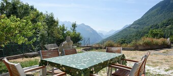 Apartment with Panoramic View in a Picturesque Mountain Village