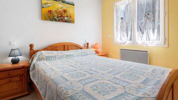 Iron/ironing board