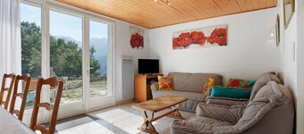 Apartment with Panoramic View in a Picturesque Mountain Village