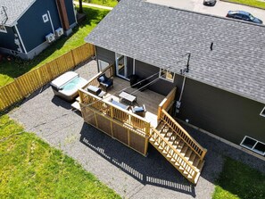 Terrace/patio - Luxurious Retreat in Moncton (Moncton)