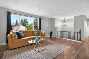 Interior - Luxurious Retreat in Moncton (Moncton)
