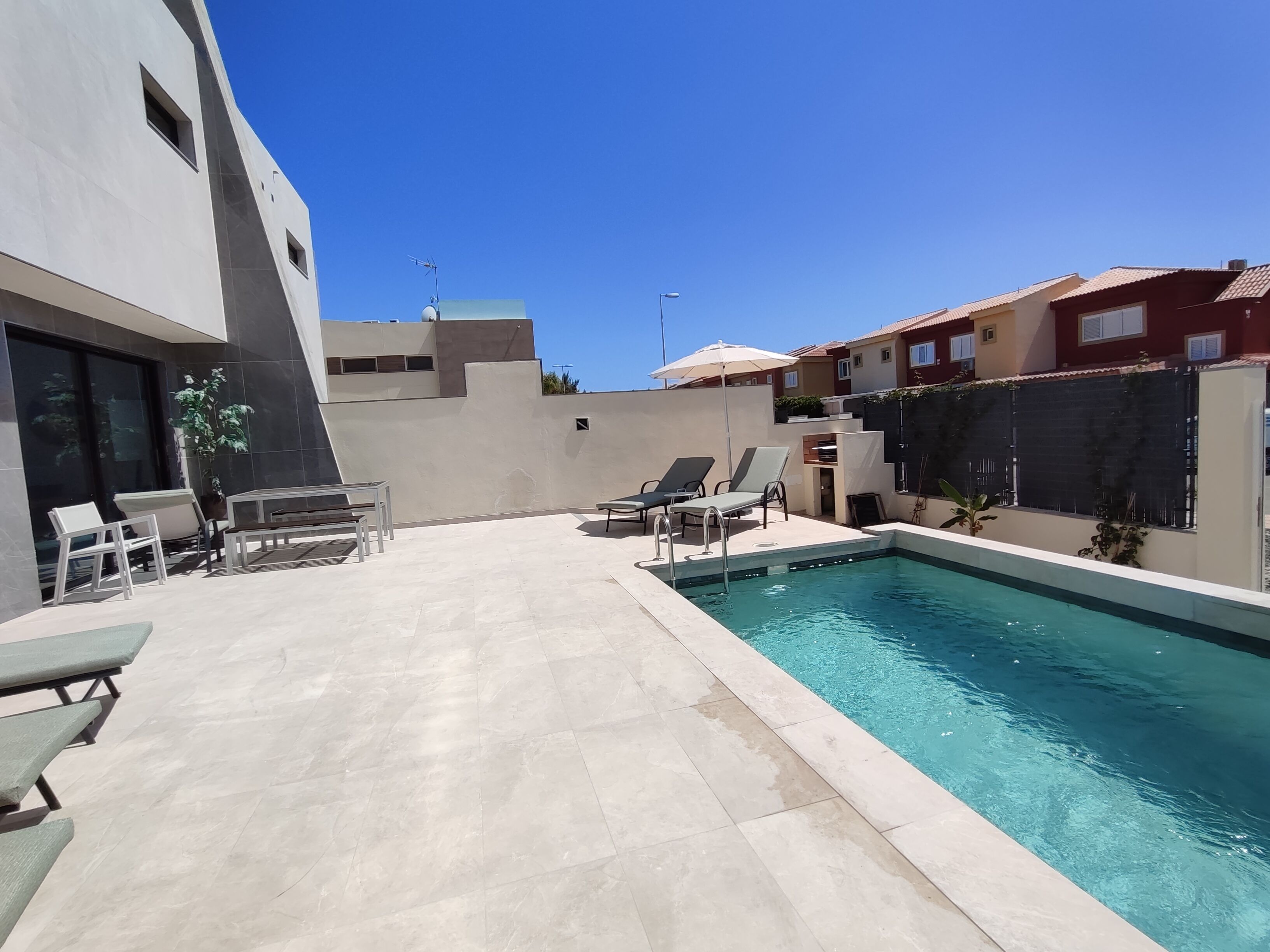 Luxury Villa, Mountain View | Exterior