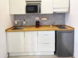 Basic Studio | Private kitchen