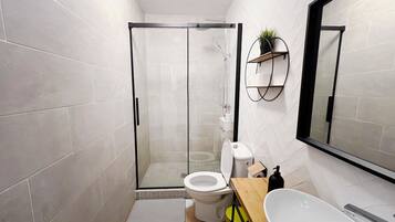 Estudio básico | Baño | Toallas