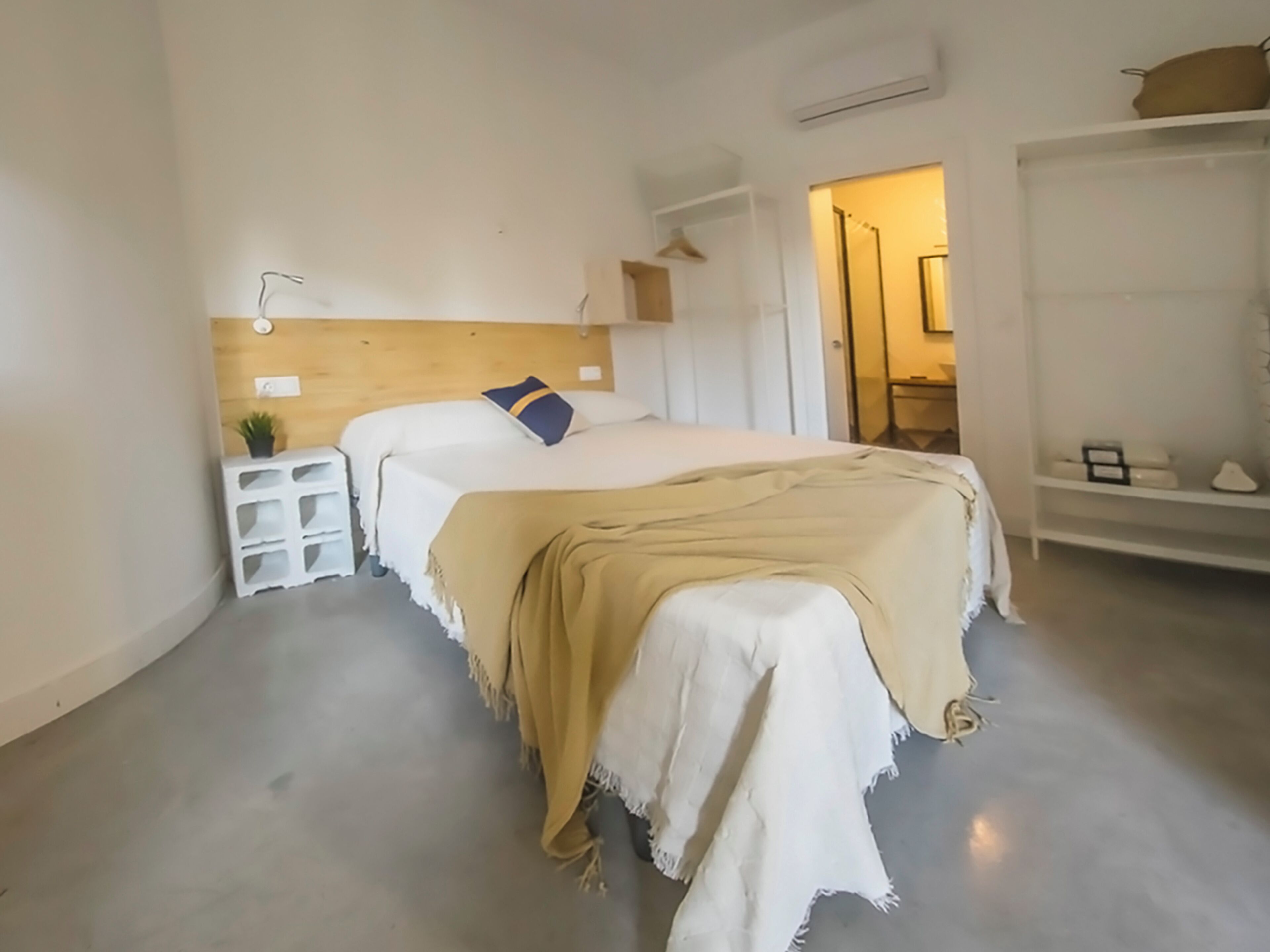 เบสิกสตูดิโอ | Wi-Fi ฟรี