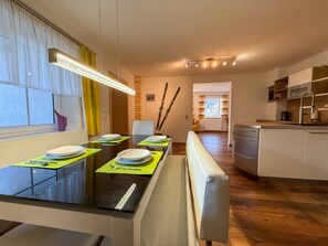 Interior - Apartment Leander with Mountain View, Private Terrace and Wi-Fi (Kleinsölk)