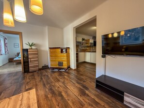 Interior - Apartment Leander with Mountain View, Private Terrace and Wi-Fi (Kleinsölk)