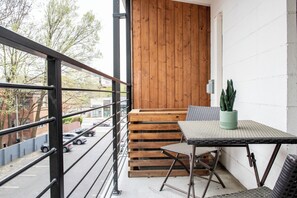 Studiosuite – standard | Utendørsservering