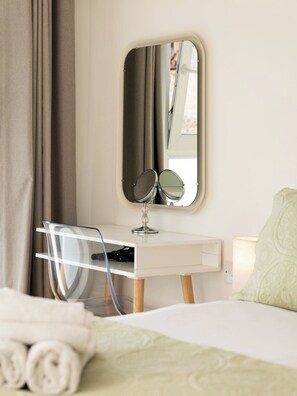 Strykejern/-brett, wi-fi og sengetøy