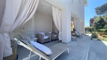 Enceinte de lâhĂ©bergement