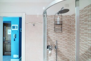 Apartment, Lake View | Bathroom - Cigni (Cernobbio)
