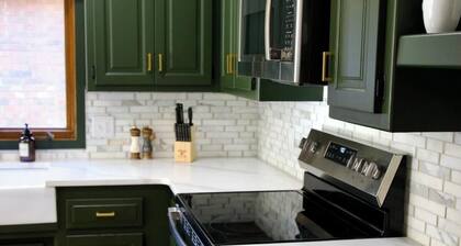 3-bedroom house in serene Springfield. Medical Mile