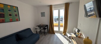 Fabulous 1-bedroom apartment in pleasant Setúbal near the coast view marina