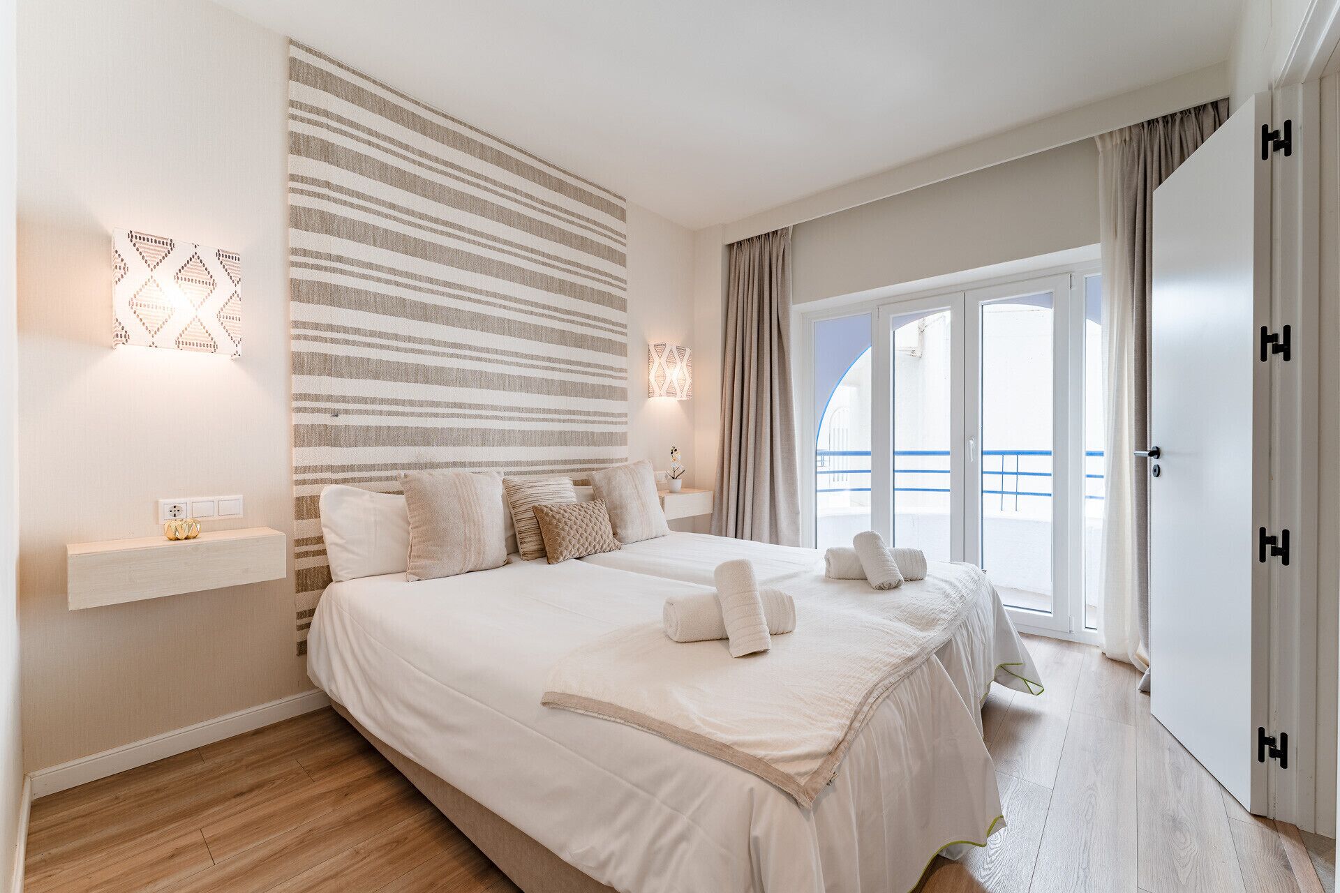 2 slaapkamers, een strijkplank/strijkijzer, gratis wifi, beddengoed