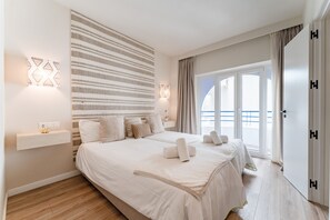 2 slaapkamers, een strijkplank/strijkijzer, gratis wifi, beddengoed