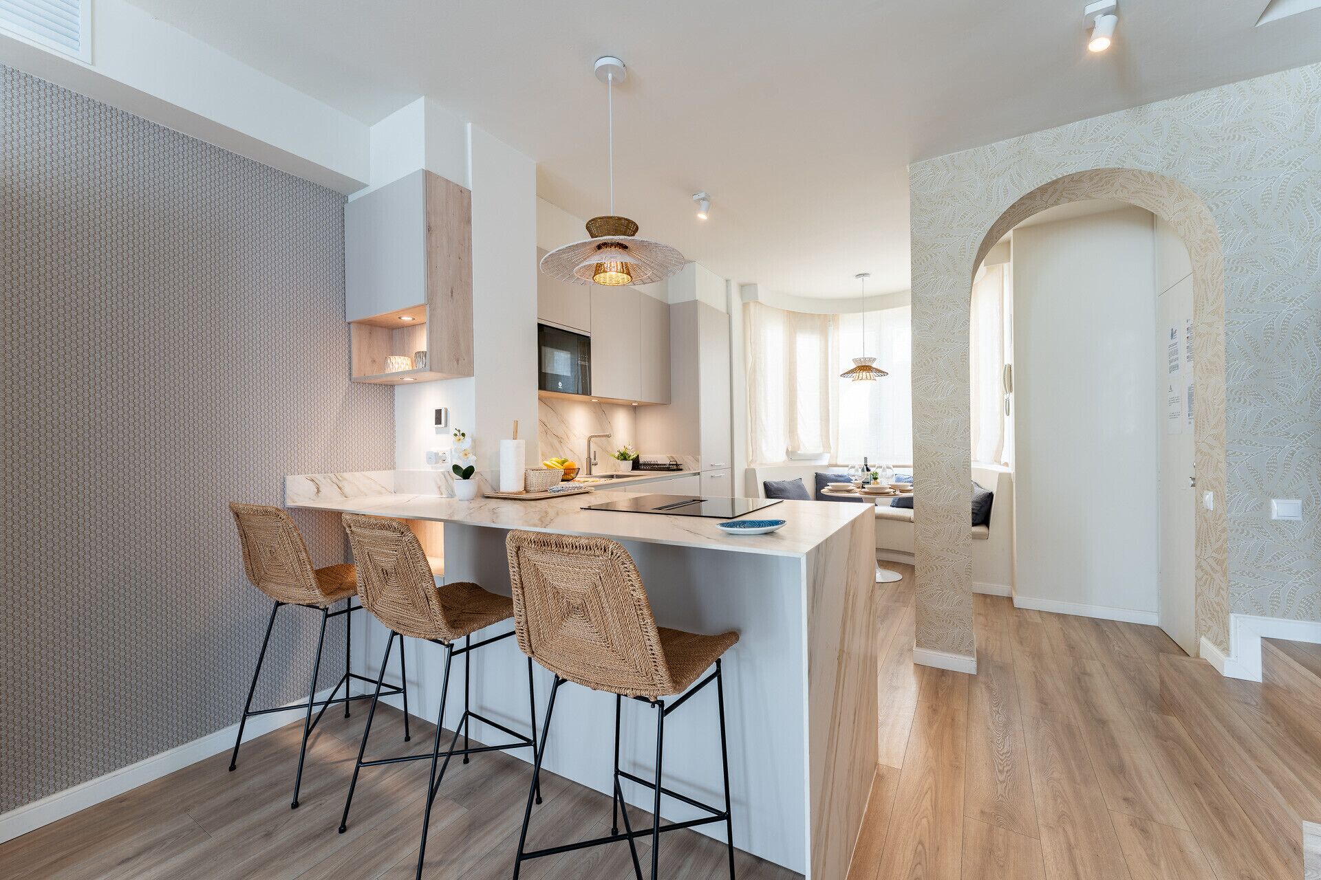 Réfrigérateur, micro-ondes, four, lave-vaisselle