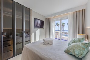 2 bedrooms, iron/ironing board, free WiFi, bed sheets - AlmeriaGran Bahia Playa Suite (Almería)