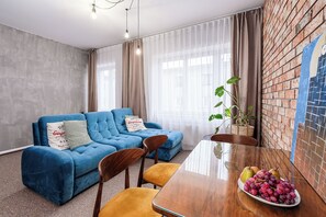 Iron/ironing board, free WiFi - ShortStayPoland Środkowa B189 (Warsaw)