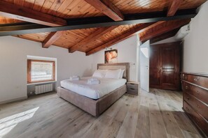 Iron/ironing board - ApartmentsArena - Nido di Giulietta (Verona)