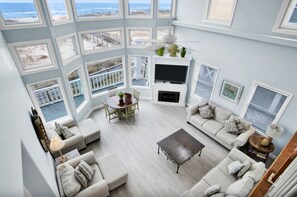 House, Multiple Beds (USA Beach House) | Living area