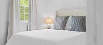 Updated + Inviting Home Close to Everything- North Durham