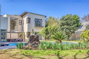 Exterior - The Eden luxury manor, Sandton (Sandton)