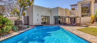The Eden luxury manor, Sandton