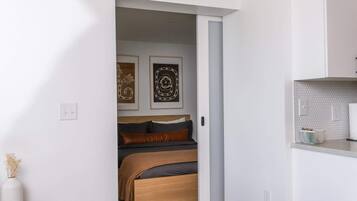 Wi-fi (inkludert) og sengetøy