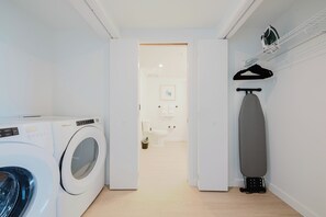 Apartment, 3 Bedrooms, Non Smoking | Laundry - Joinery West (Charlotte)