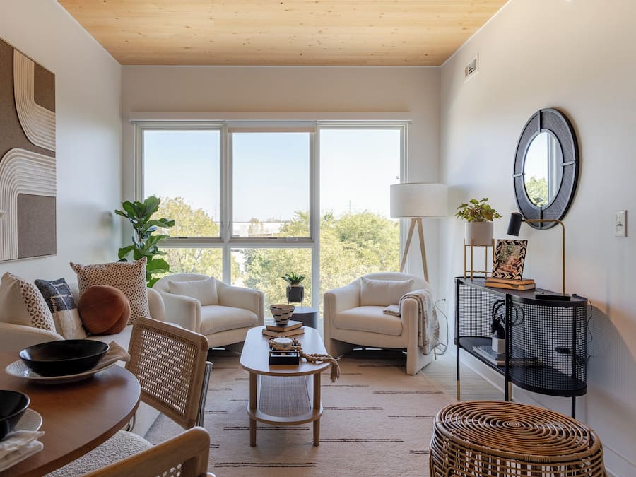 Suite, 1 chambre | Coin séjour