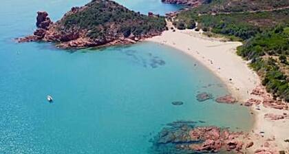 A few minutes from the most beautiful beaches of Ogliastra, rooms with en suite facilities