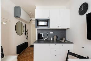 Coffee/tea maker, fridge, microwave, stovetop - Modern Prague 1 Apt. with Paid Parking by EasyBNB Premium (Prague)