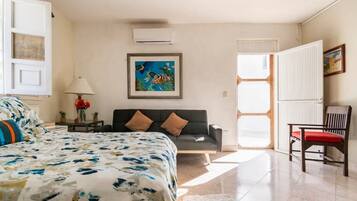 Wi-Fi gratuit, draps fournis