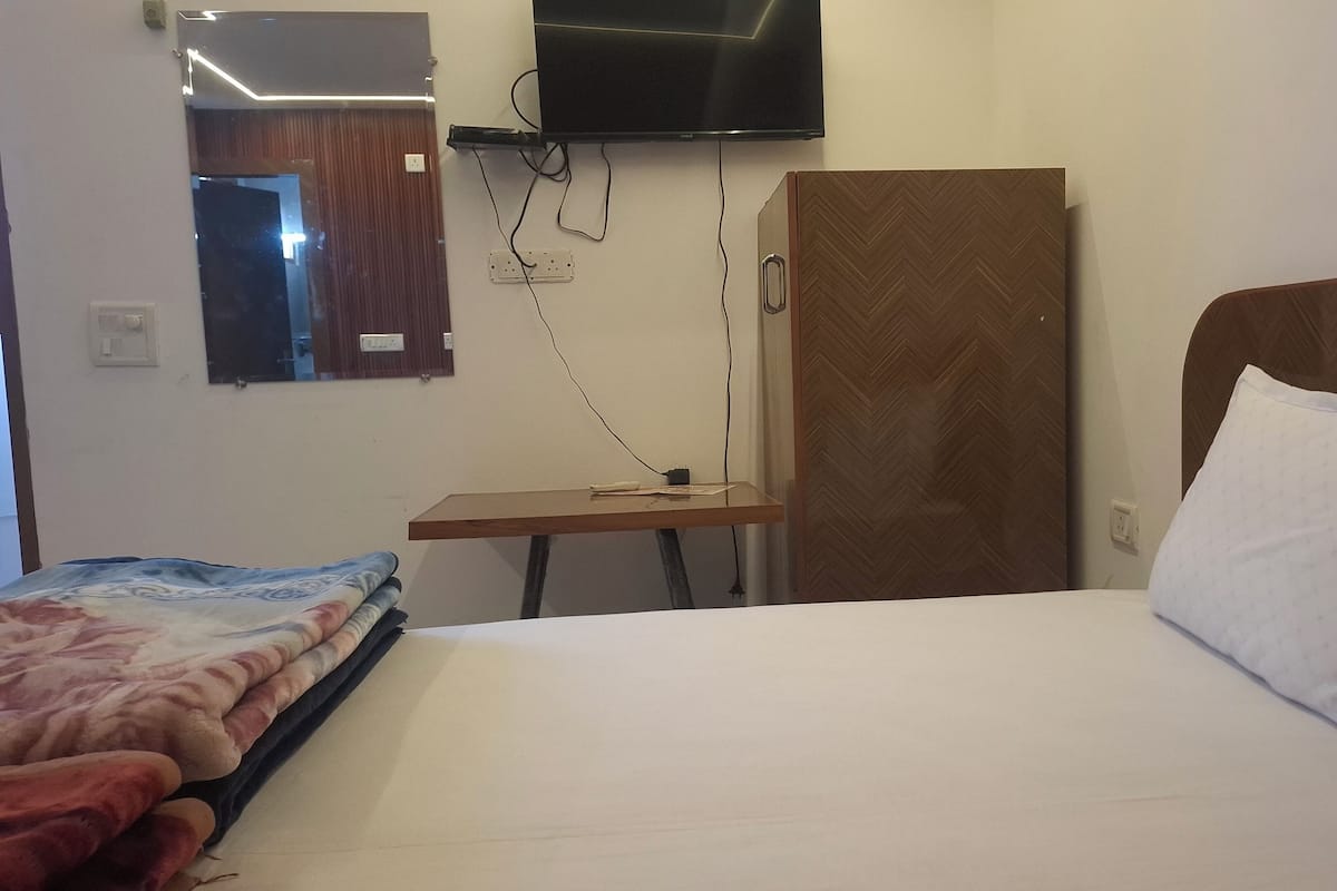 Habitación clásica con 1 cama matrimonial o 2 individuales | Wifi gratis